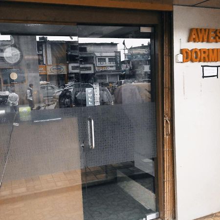 Awesome Dormitory Male Only Bombaim Exterior foto
